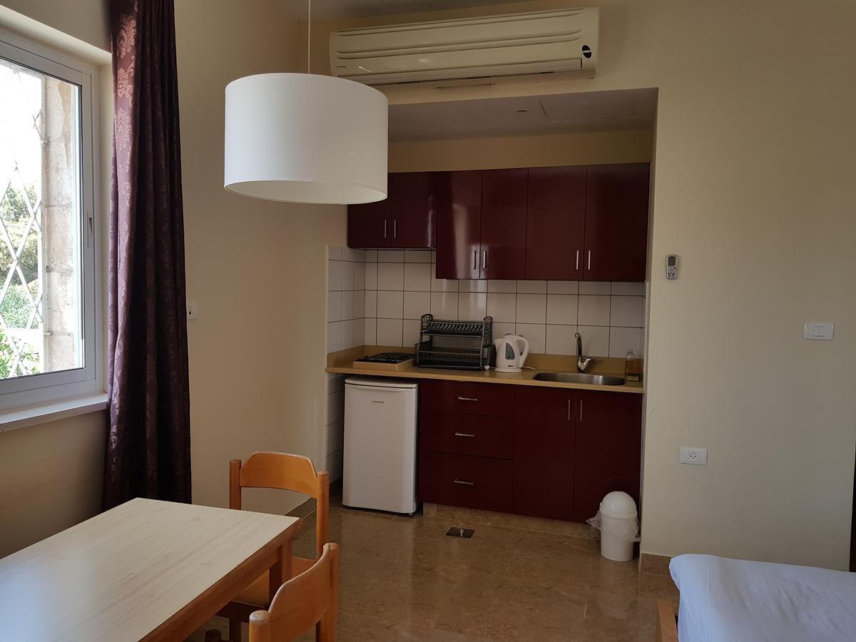 Talitha Kumi Guest House Al-Khader Екстер'єр фото