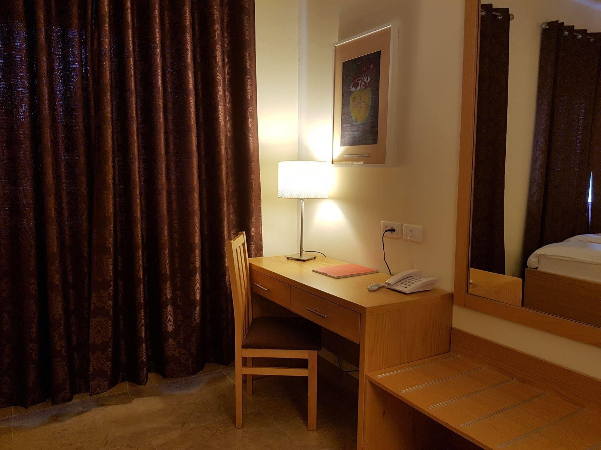 Talitha Kumi Guest House Al-Khader Екстер'єр фото