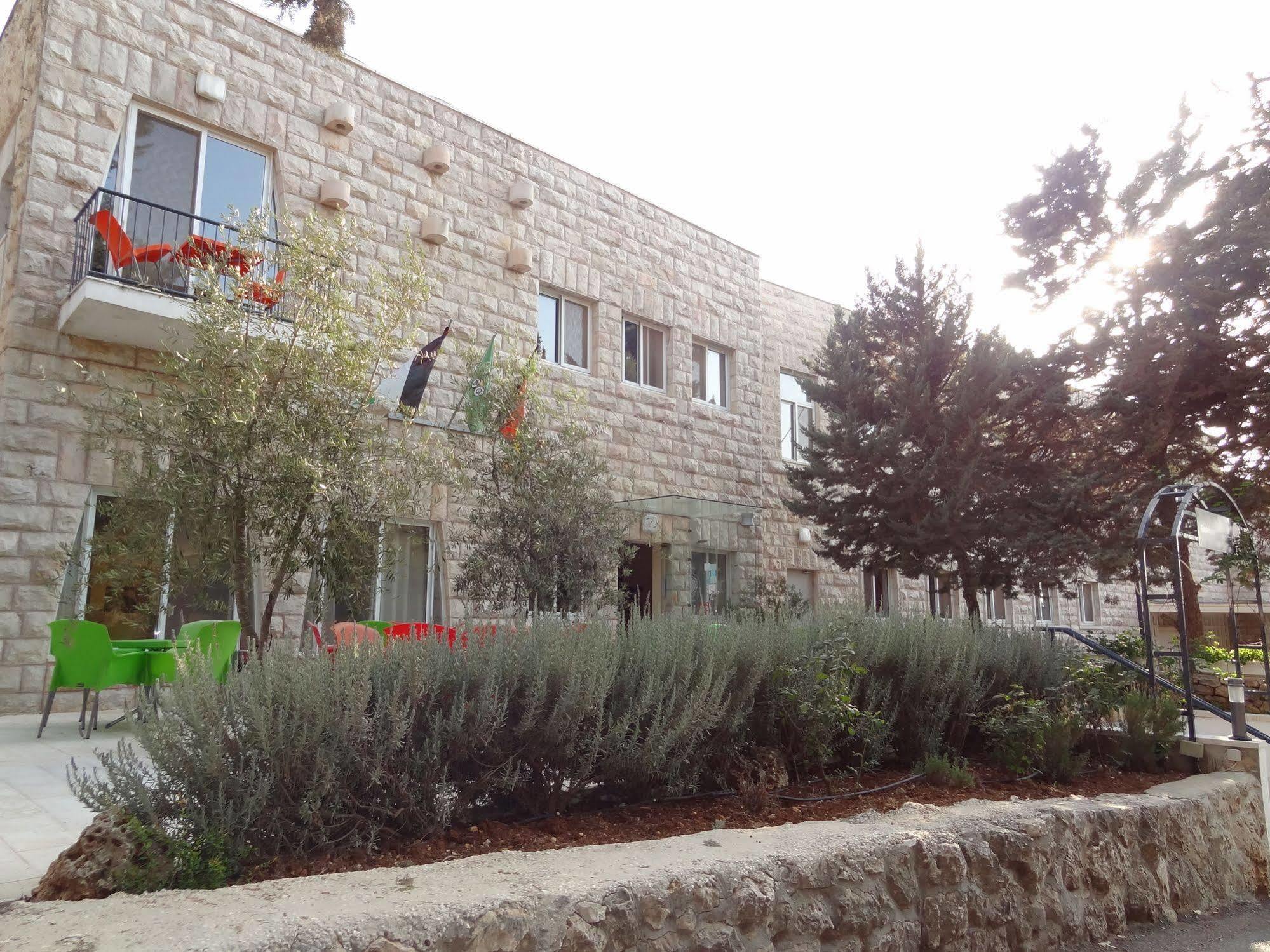 Talitha Kumi Guest House Al-Khader Екстер'єр фото